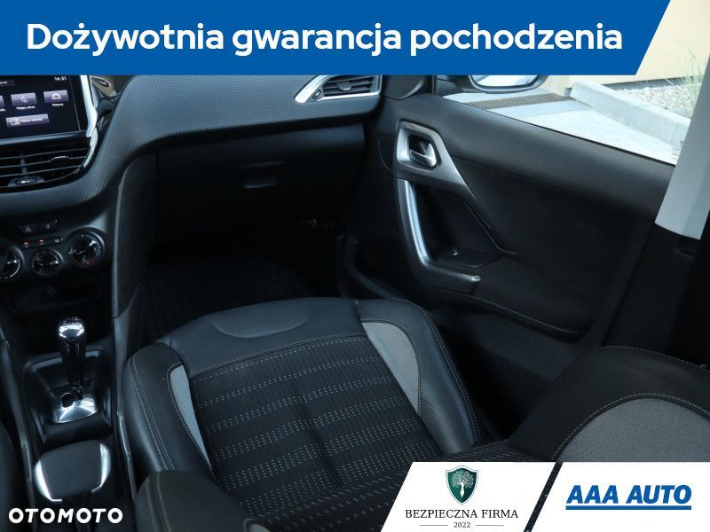 Peugeot 2008 - 10