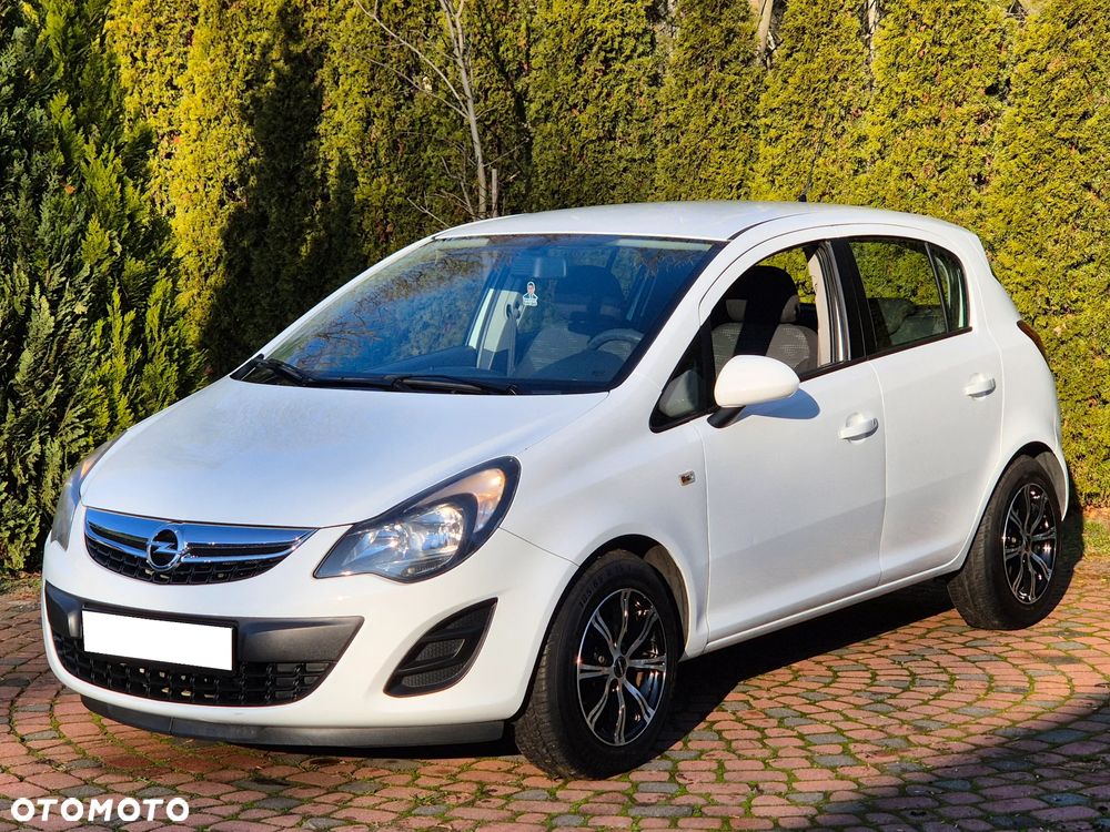 Opel Corsa 1.2 16V Edition / Active - 9