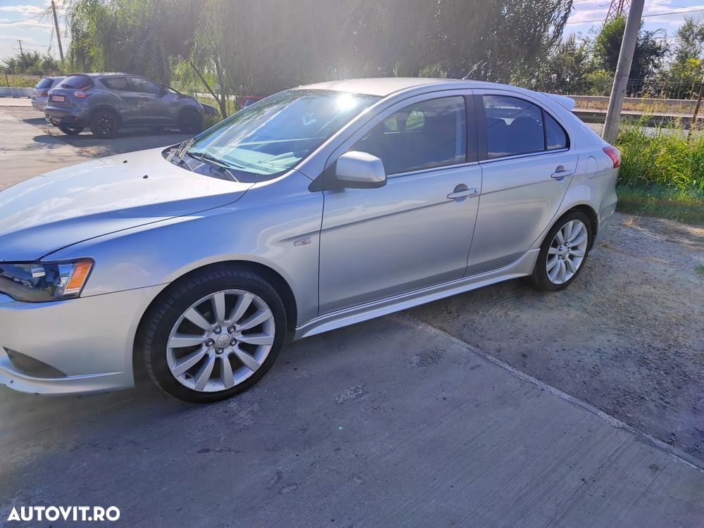 Mitsubishi Lancer 2.0 DI-D Inform - 2