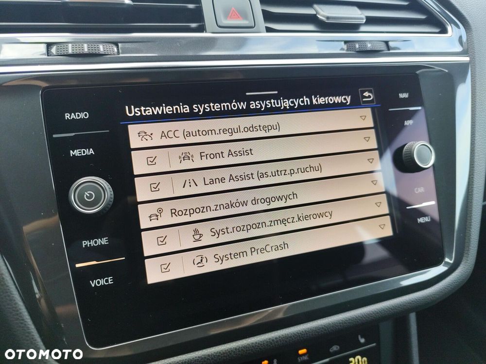 Volkswagen Tiguan Allspace 2.0 TDI 4Mot Elegance DSG - 30