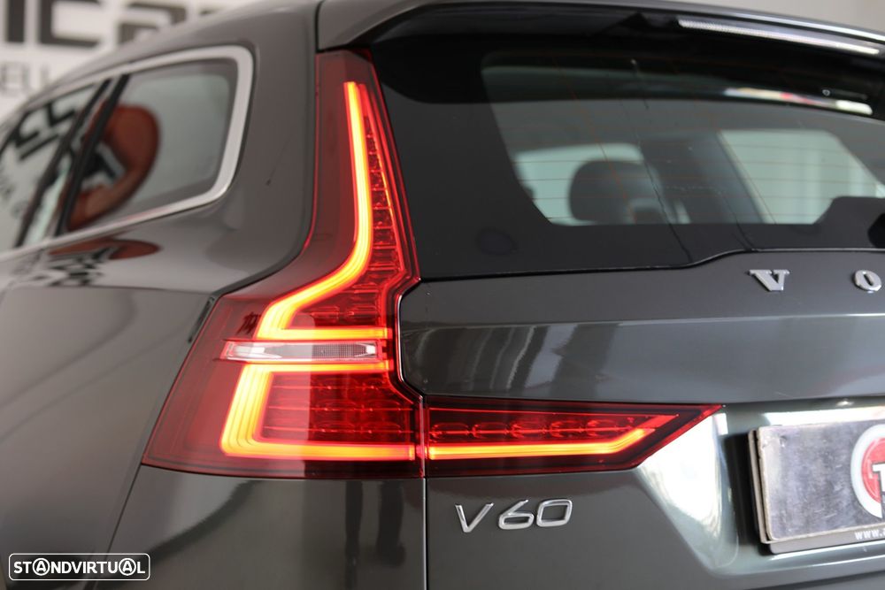 Volvo V60 2.0 T6 AWD TE Core - 29