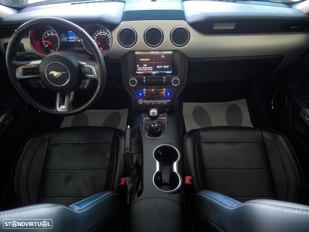 Ford Mustang 2.3i EcoBoost - 10
