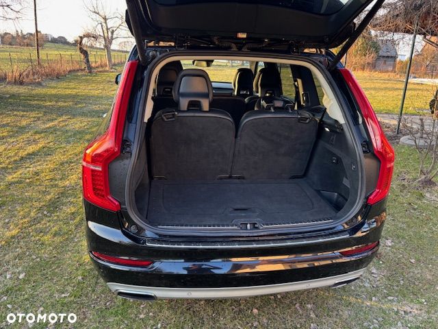 Volvo XC 90 T6 AWD Geartronic Momentum - 11