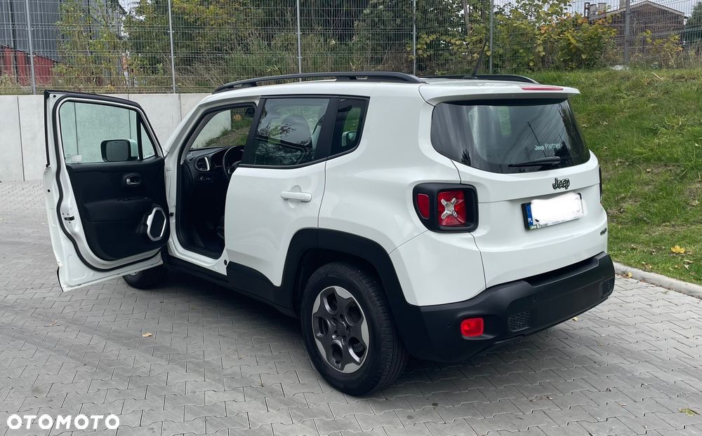 Jeep Renegade 1.6 E-TorQ Longitude FWD - 11