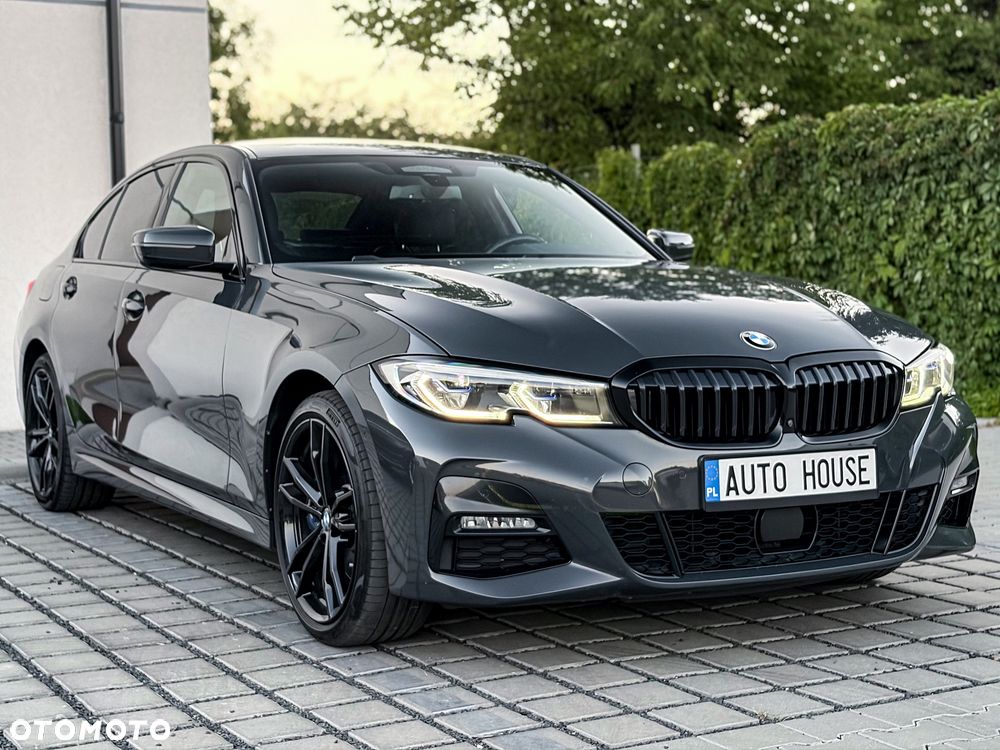 BMW Seria 3 330e M Sport - 4