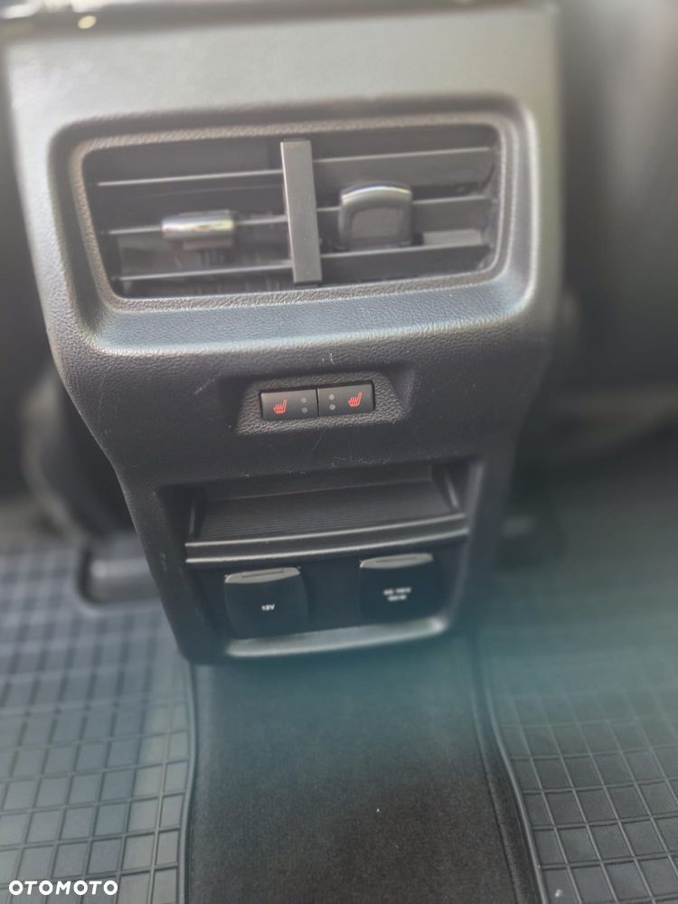 Ford Edge - 25