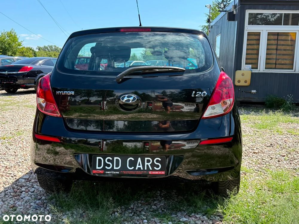 Hyundai i20 1.2 Intro Edition - 4