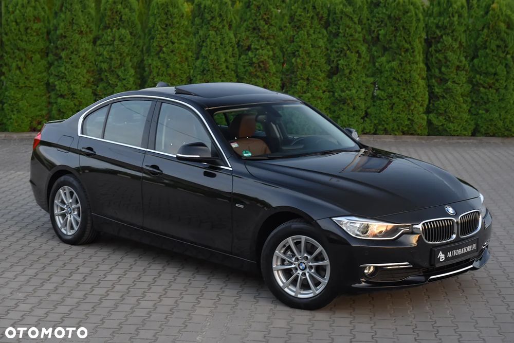 BMW Seria 3 318d Luxury Line - 22