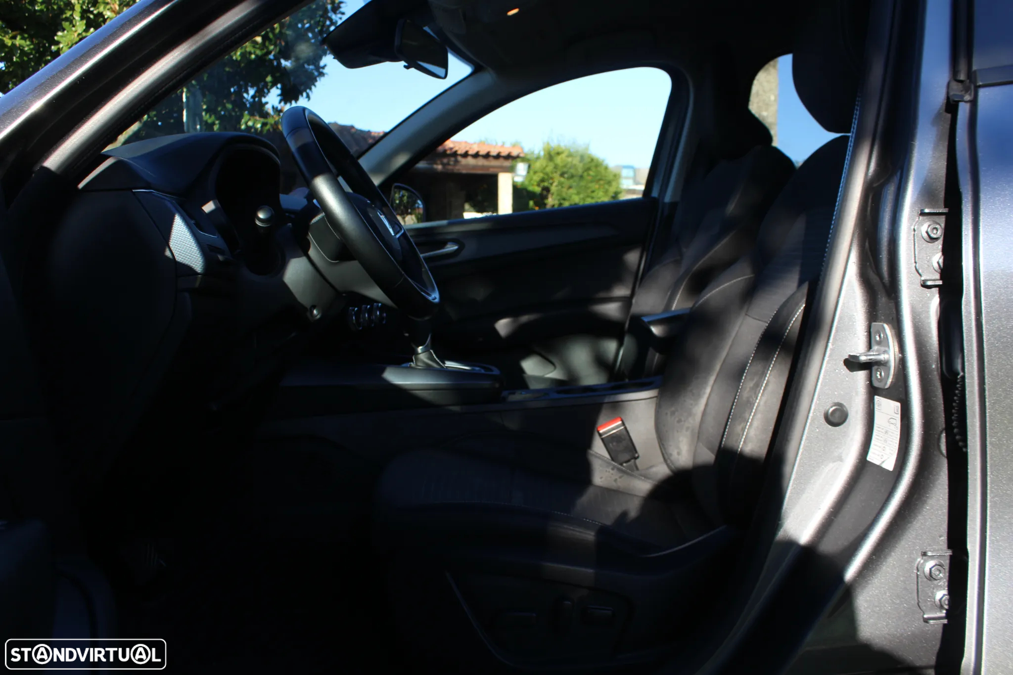 Renault Arkana 1.6 E-Tech Intens - 10