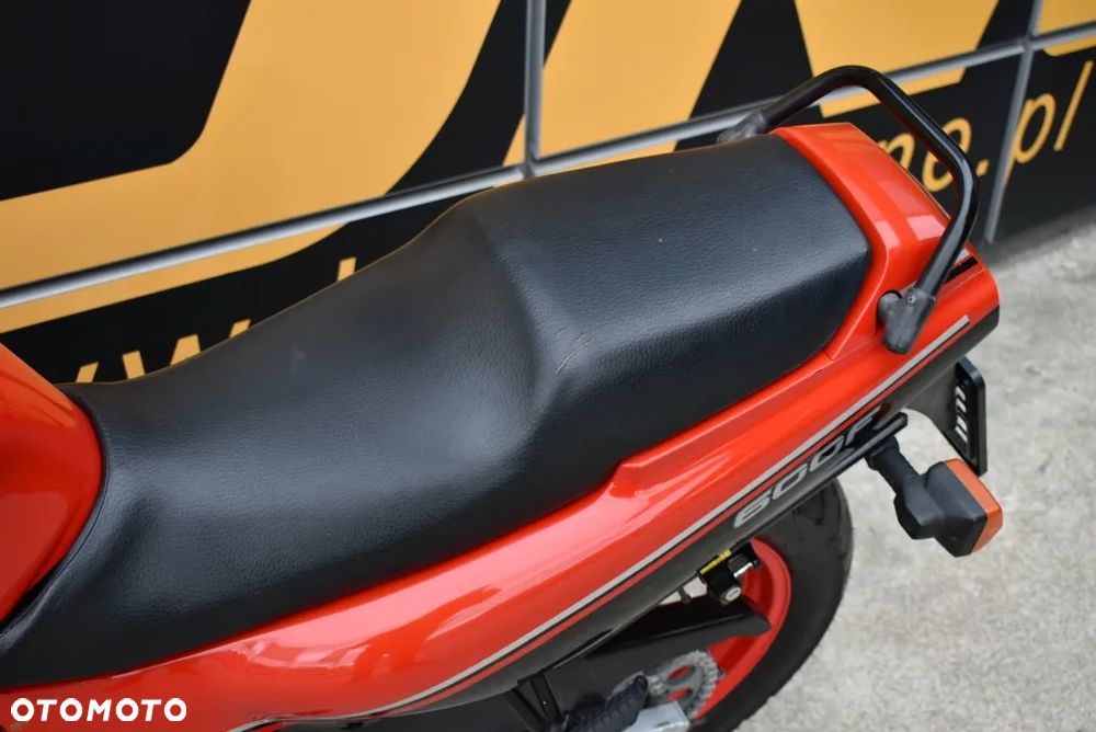 Honda CBR - 13