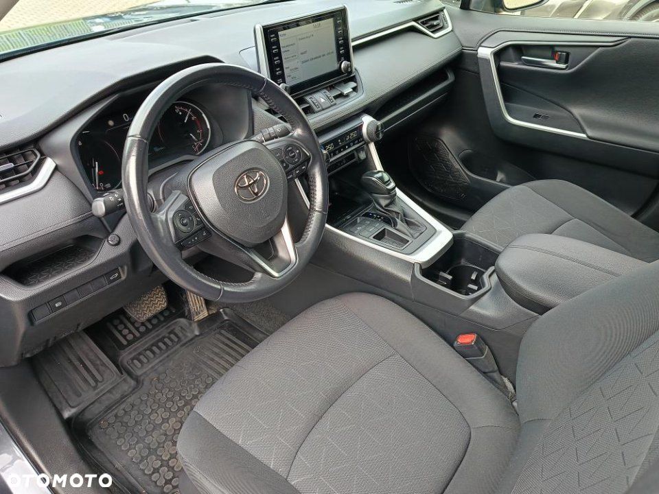 Toyota RAV4 - 3
