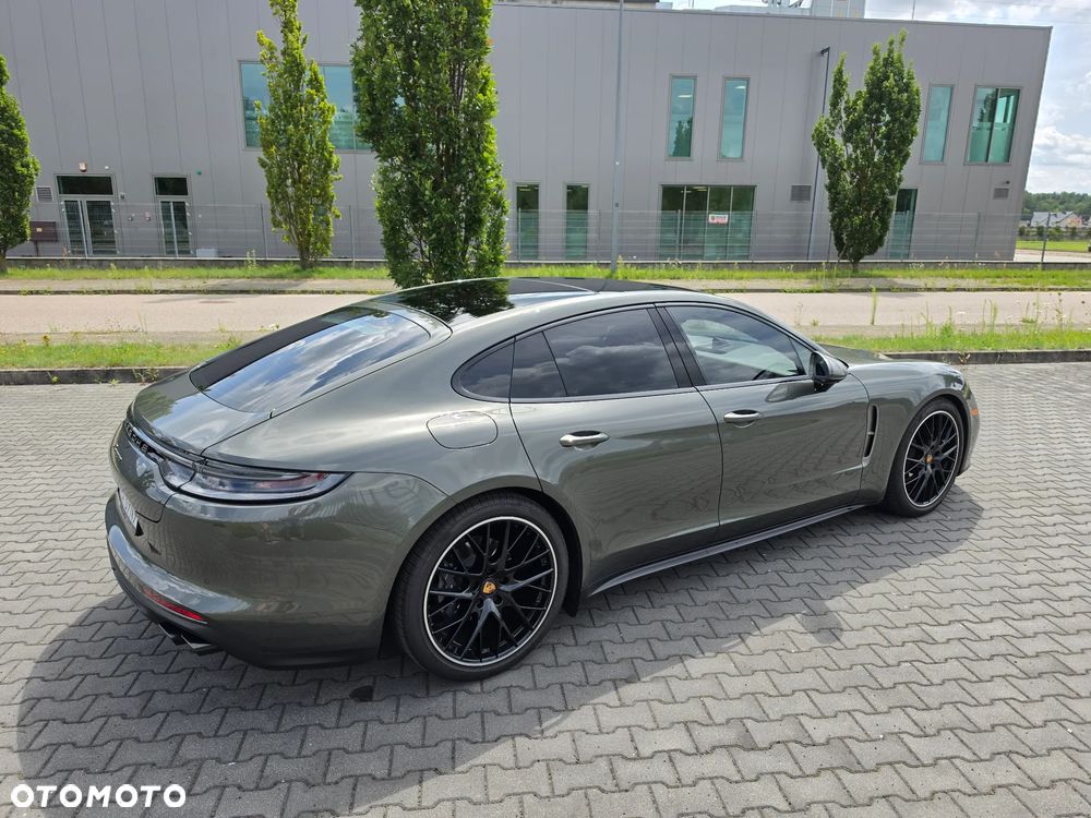 Porsche Panamera 4 Platinum Edition - 15
