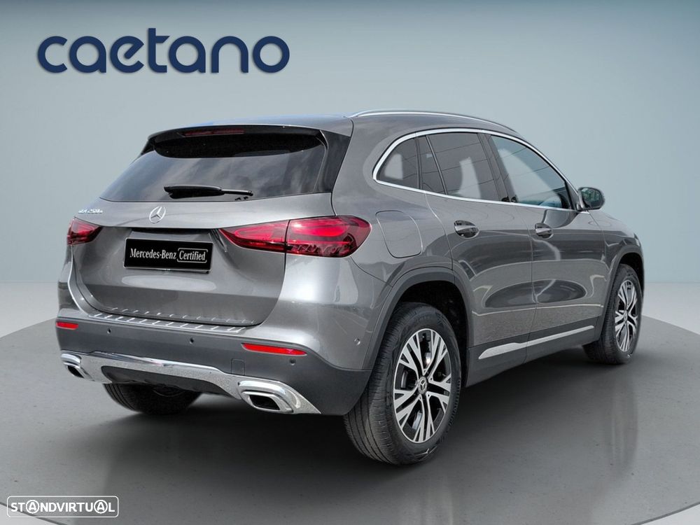 Mercedes-Benz GLA 250 e Progressive - 8