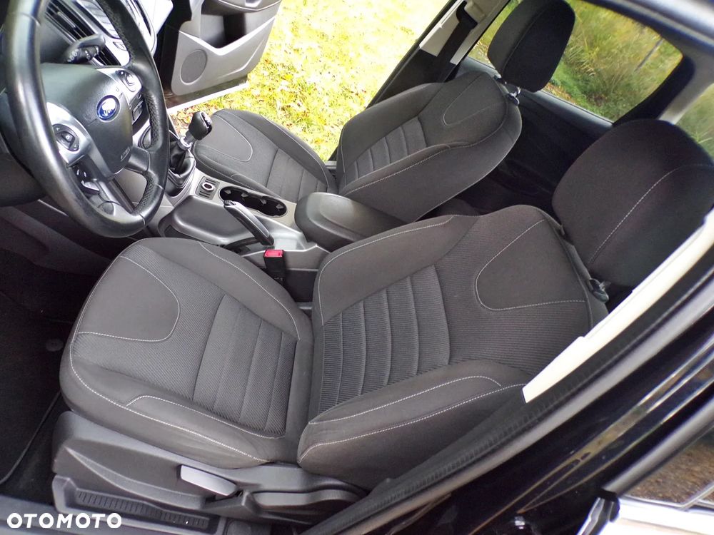 Ford Kuga 2.0 TDCi Titanium - 21