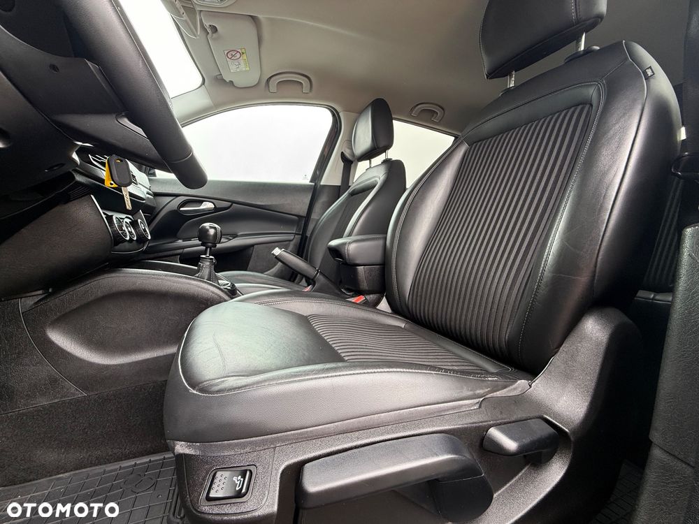 Fiat Tipo 1.4 T-Jet 16v S-Design - 14