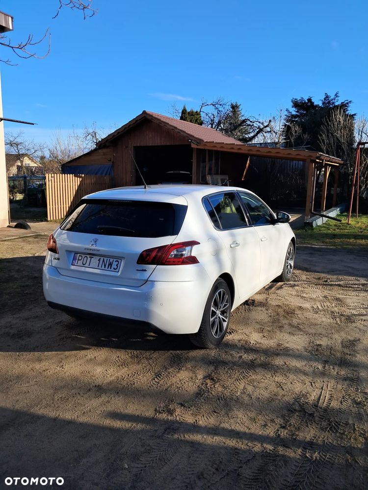 Peugeot 308 1.6 BlueHDi Allure S&S - 6