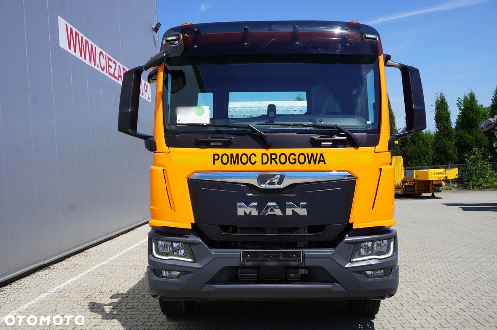 MAN NOWY MAN TGM 26.320 6x2-4 / NOWA laweta 9,2 M OCYNK / bez przebiegu / 2026 / 3. oś skrętna_256380 - 16