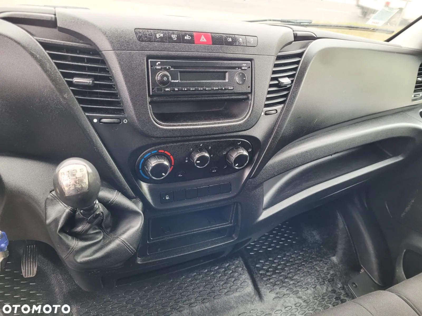 Iveco 35C13  2016 ROK KONTENER WINDA KLIMA - 10
