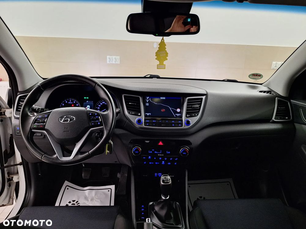 Hyundai Tucson blue 1.6 GDi 2WD Advantage - 24