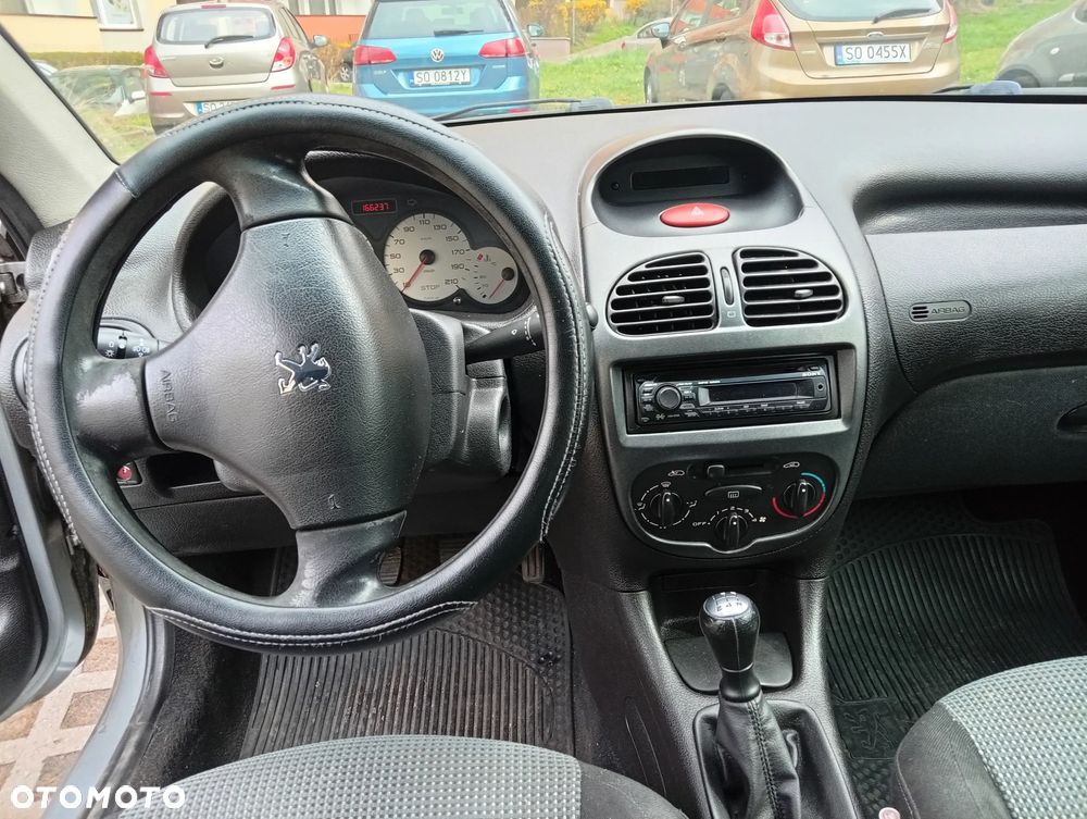 Peugeot 206 - 4