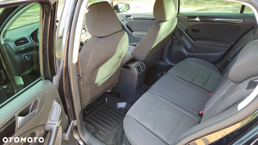 Volkswagen Golf 1.6 Comfortline - 3