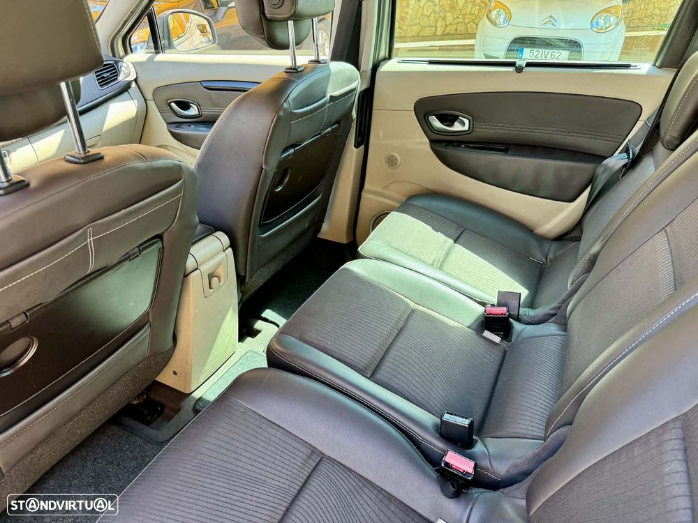 Renault Scénic 1.5 dCi Dynamique S EDC - 15