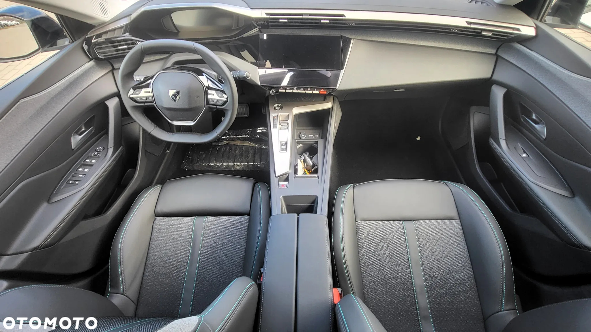 Peugeot 408 1.2 PureTech mHEV Allure S&S e-DSC6 - 26