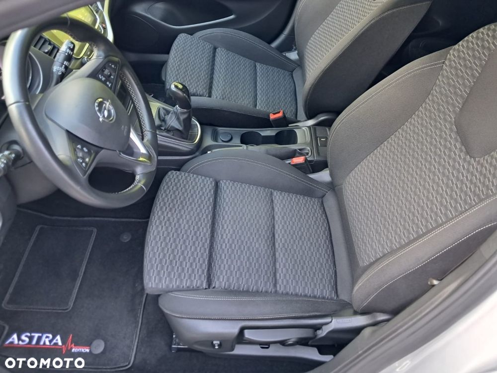 Opel Astra 1.4 T Dynamic - 18