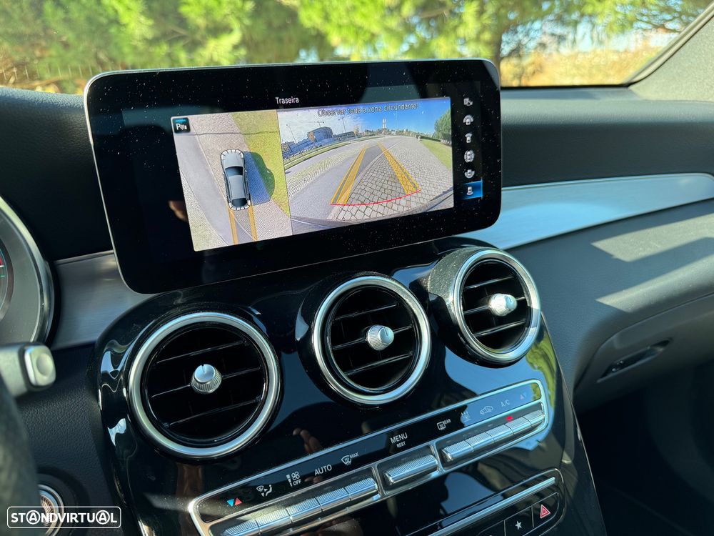 Mercedes-Benz GLC 300 e 4Matic - 9