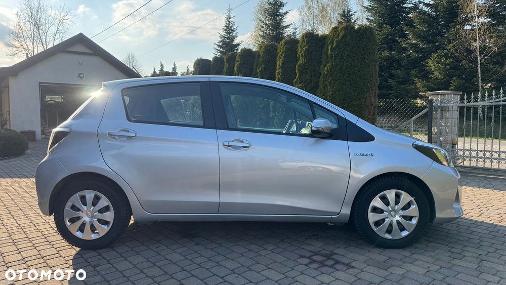 Toyota Yaris 1.5 VVT-i Selection - 4