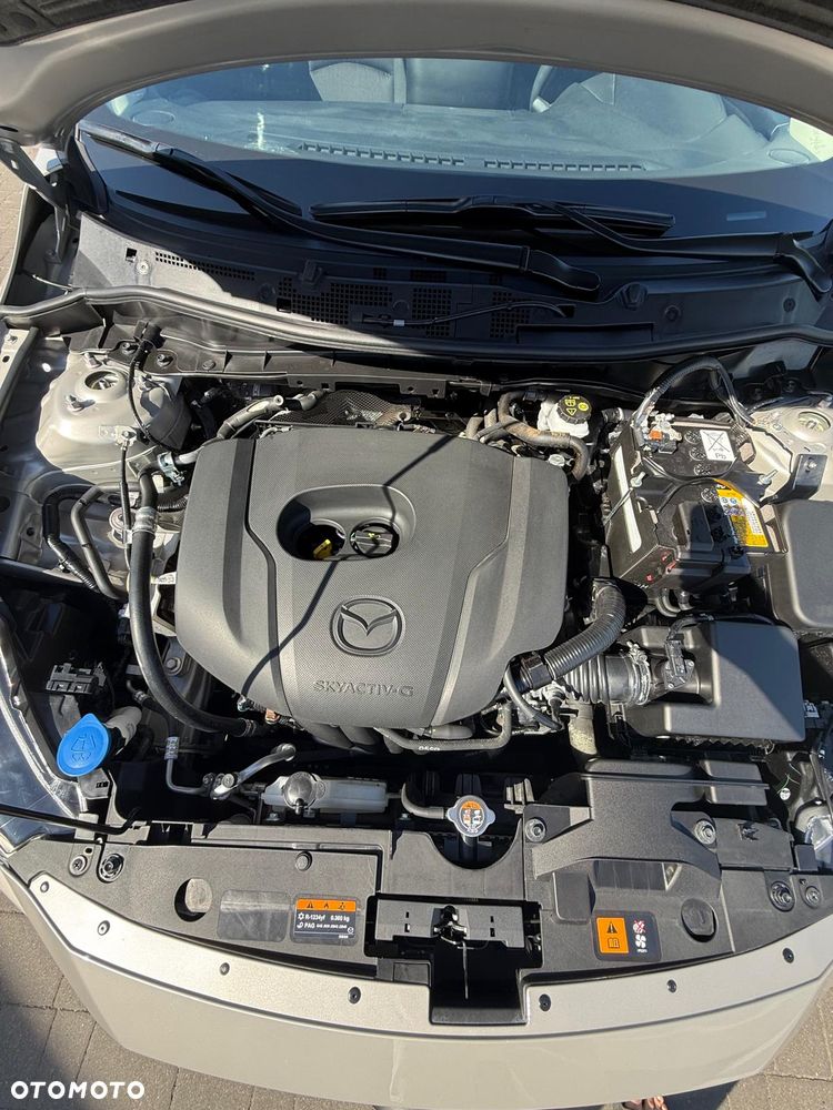 Mazda 2 SKYACTIV-G 90 Homura - 16