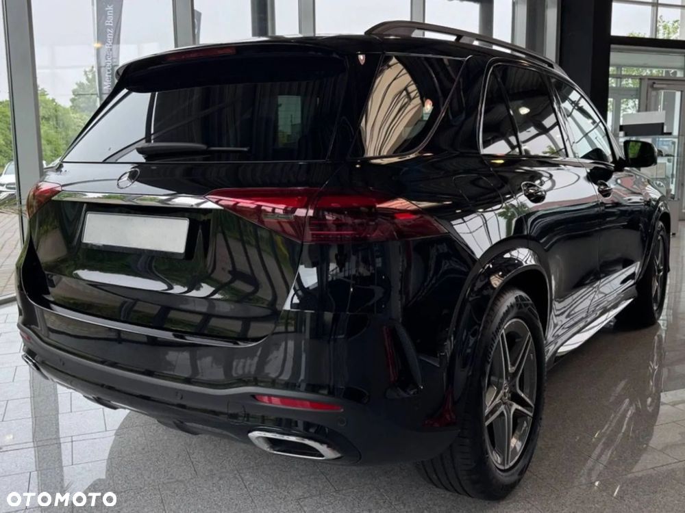Mercedes-Benz GLE 300 d 4Matic 9G-TRONIC AMG Line - 3