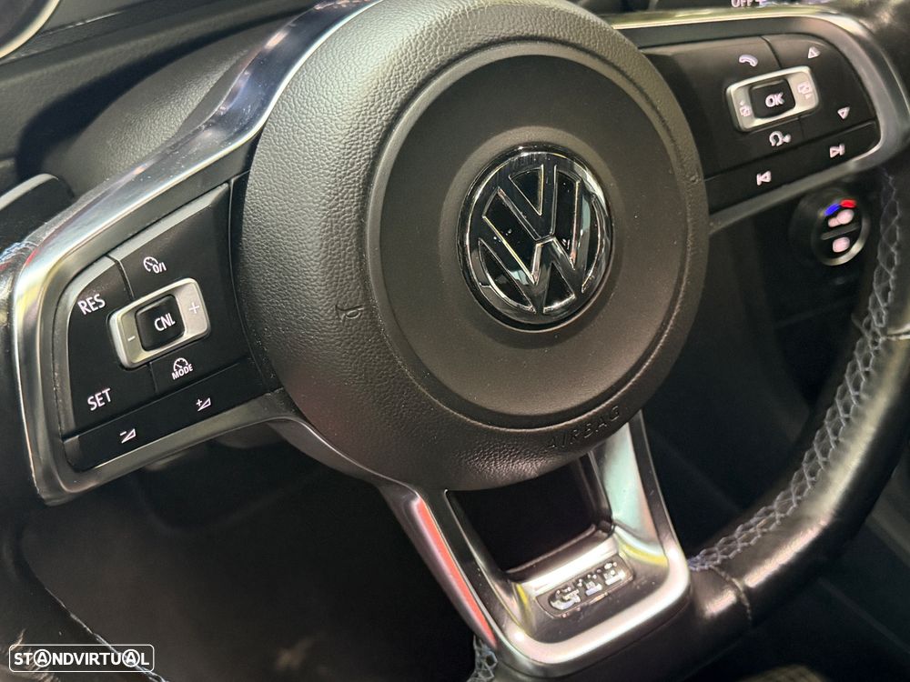 VW Golf 1.4 GTE Plug-In-Hybrid DSG - 19