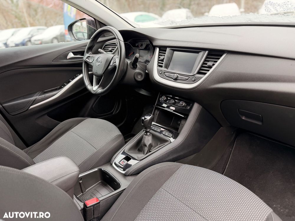 Opel Grandland X - 9