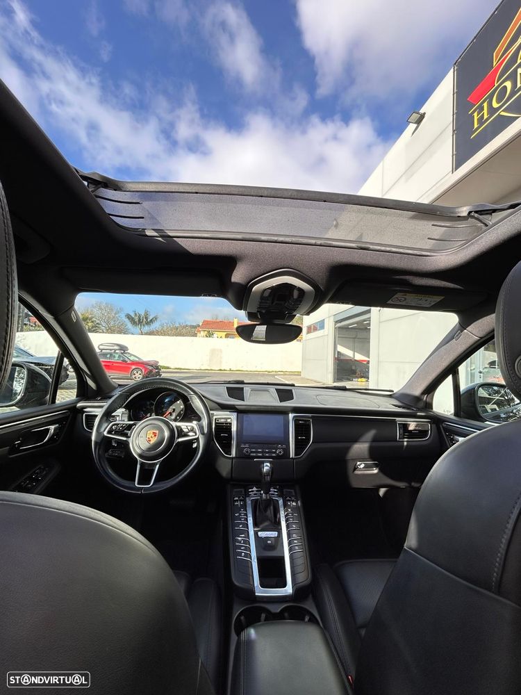 Porsche Macan - 11