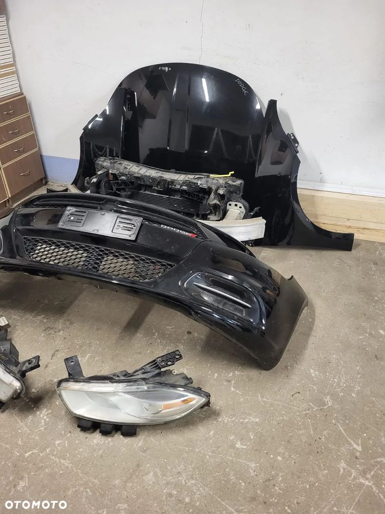 Dodge dart maska - 2