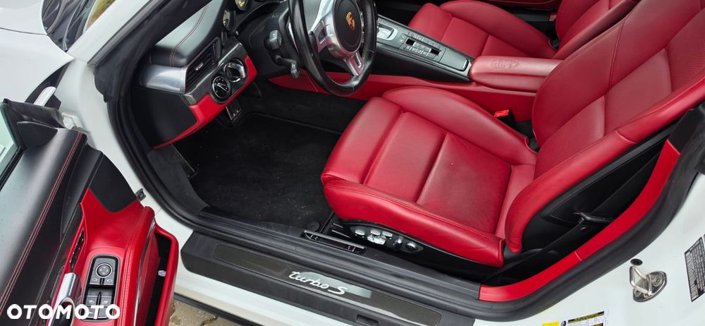 Porsche 911 - 28