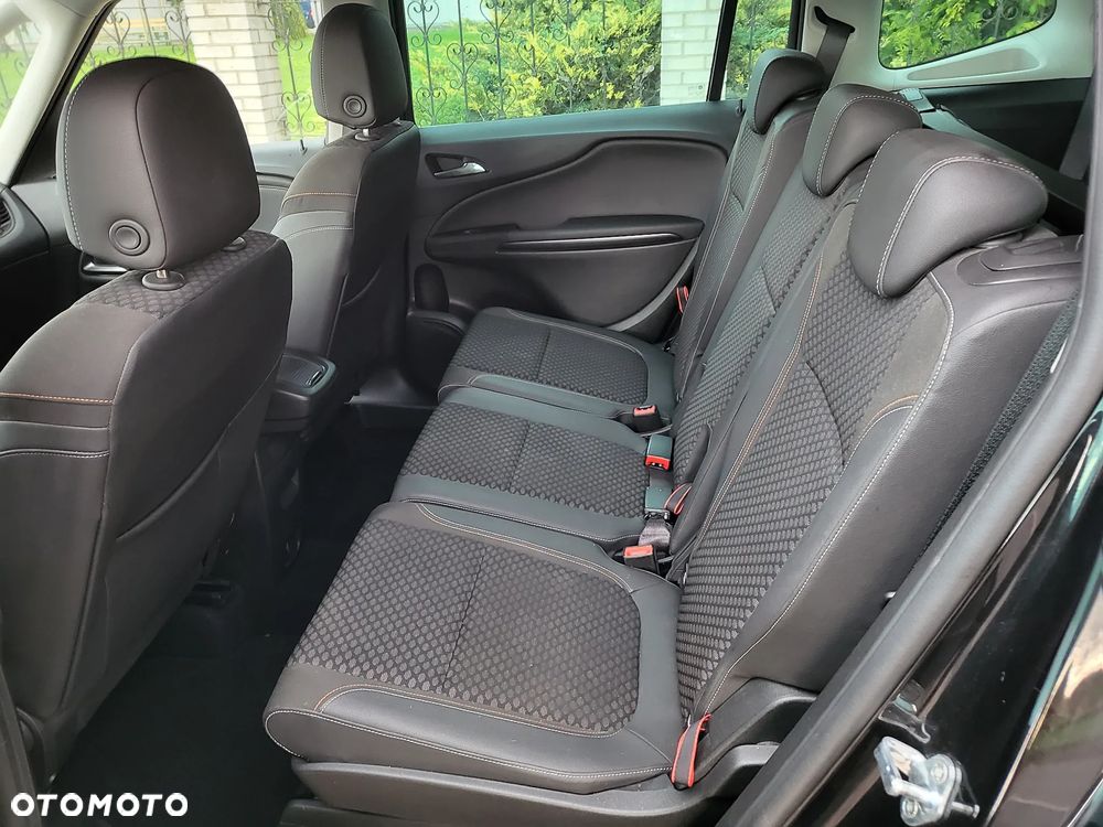 Opel Zafira 1.6 T Enjoy - 12