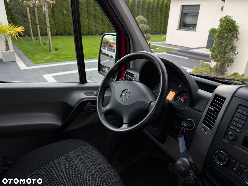 Mercedes-Benz Sprinter 316 - 25