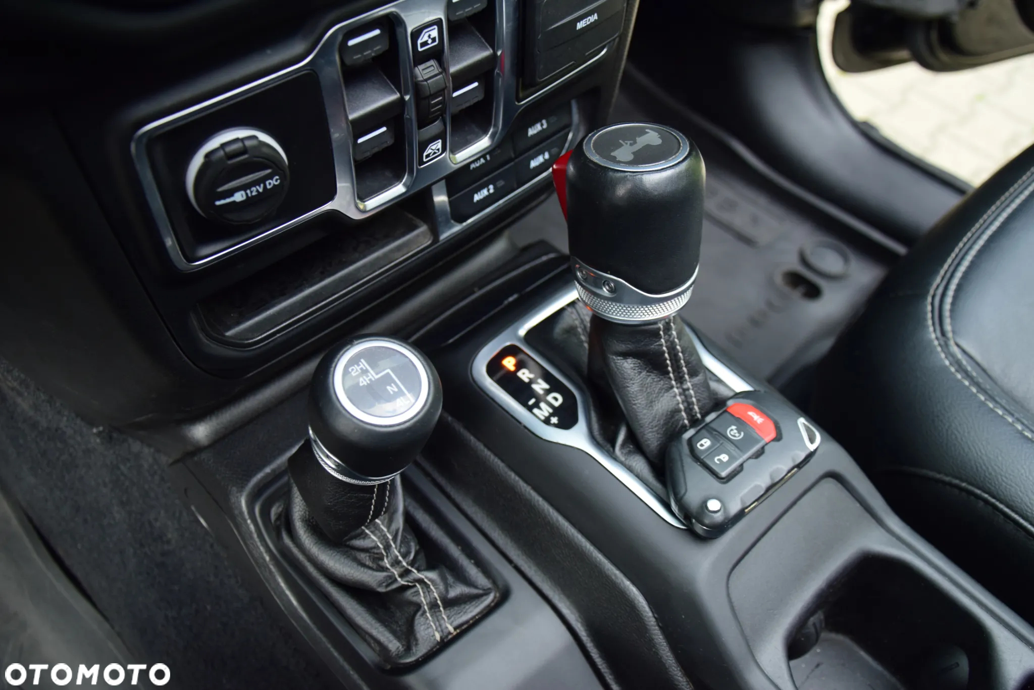 Jeep Wrangler Unlimited 2.0 T-GDI Softtop AWD Automatik Sahara - 37