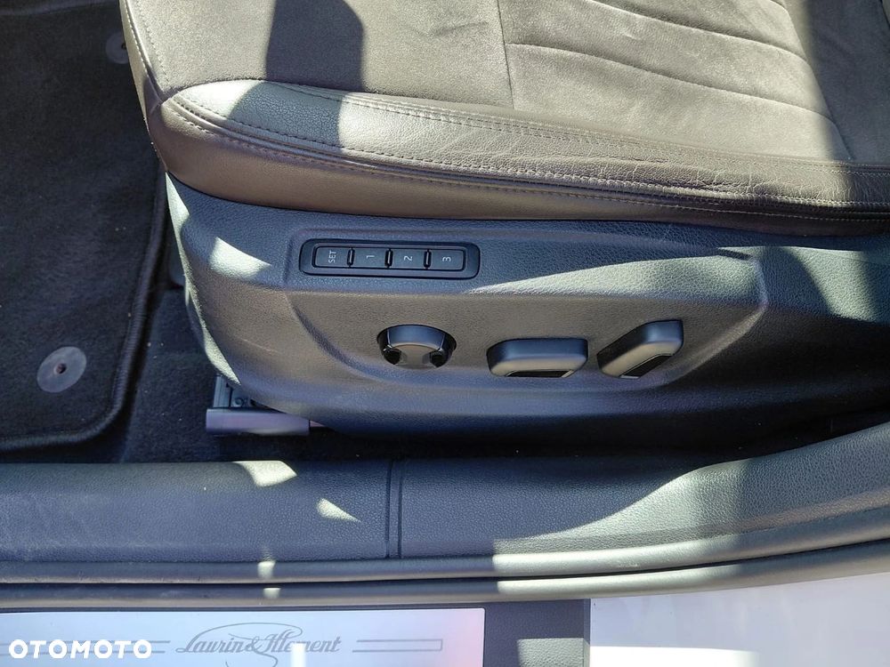 Skoda Octavia 2.0 TDI 4x4 DSG L&K - 17