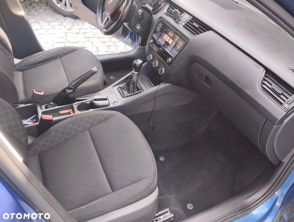 Skoda Octavia 1.6 TDI Active - 11