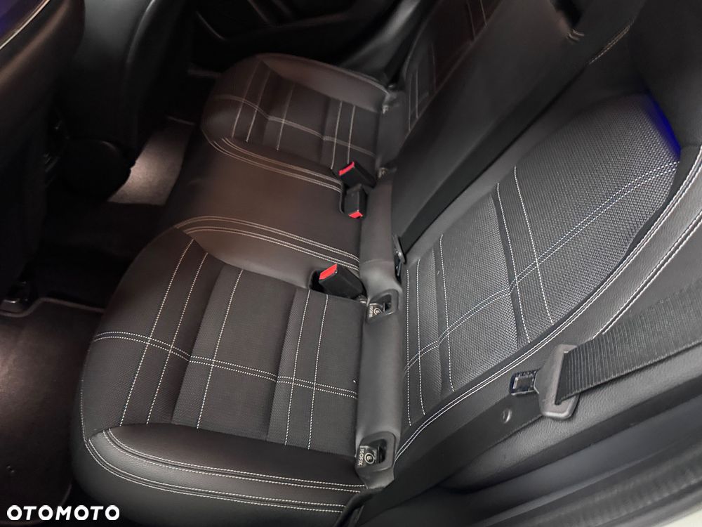 Mercedes-Benz GLA 200 7G-DCT Edition 1 - 34