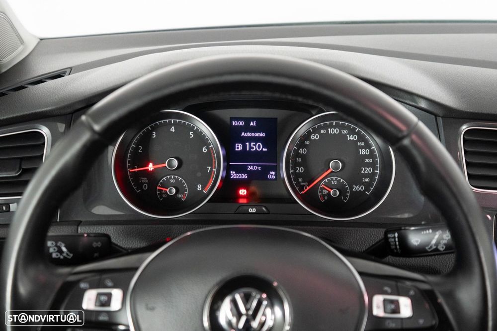 VW Golf 1.0 TSI Confortline - 25