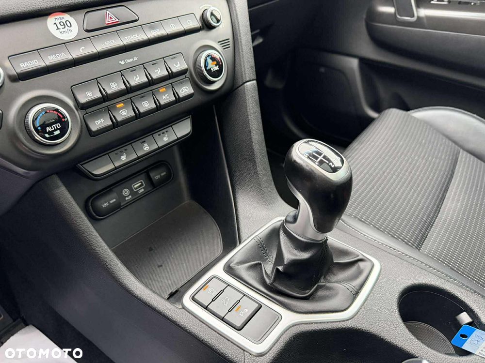 Kia Sportage 1.7 CRDI 2WD Spirit - 20