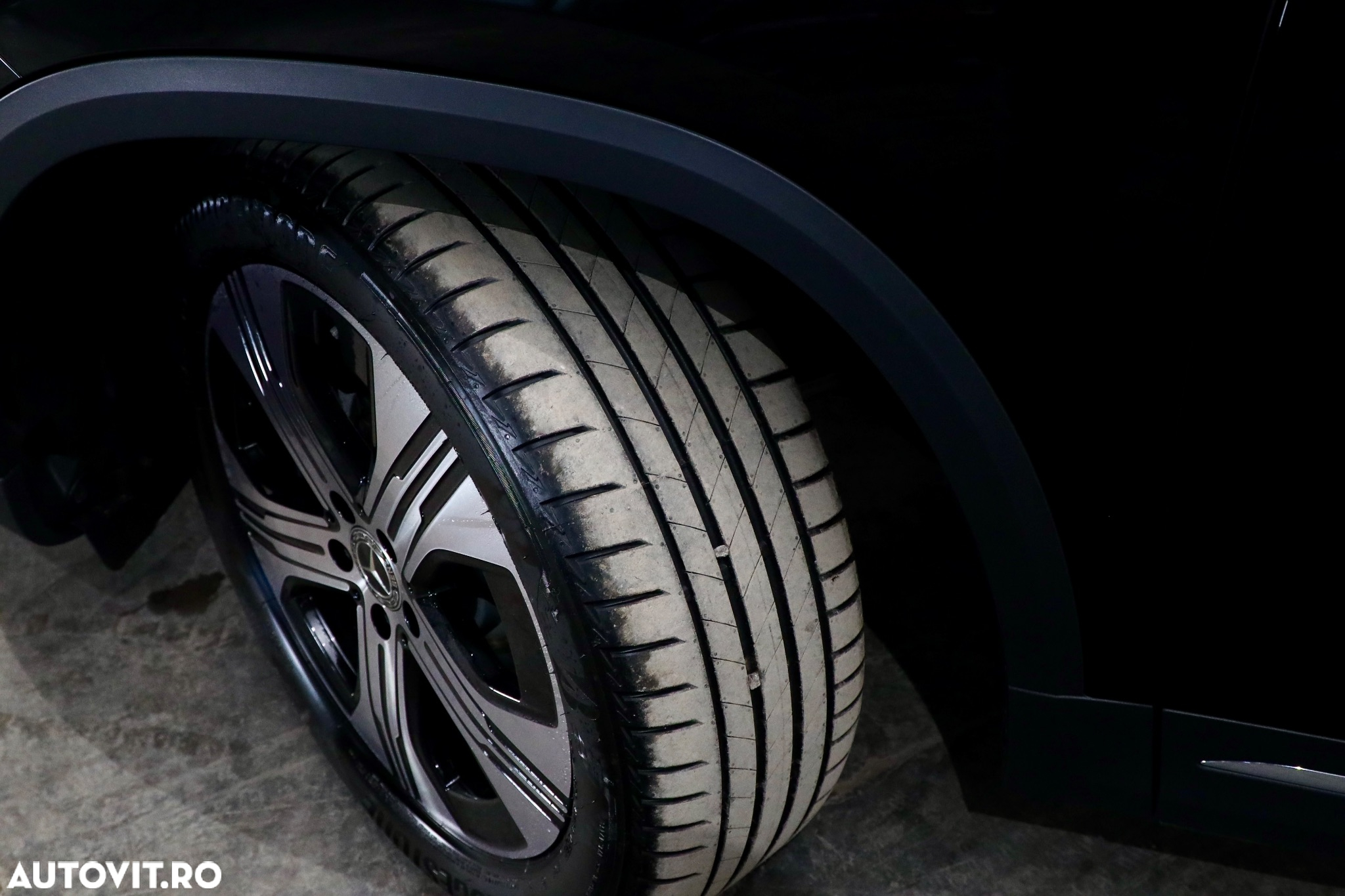Mercedes-Benz EQA 300 4MATIC - 29