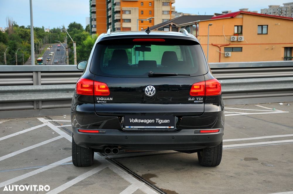 Volkswagen Tiguan 2.0 TDI DPF BlueMotion Technology Sport & Style - 10