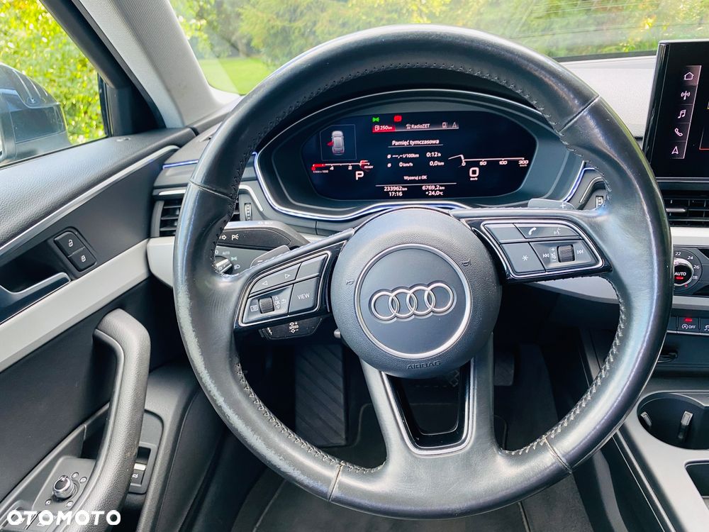 Audi A4 Avant 30 TDI S tronic - 27