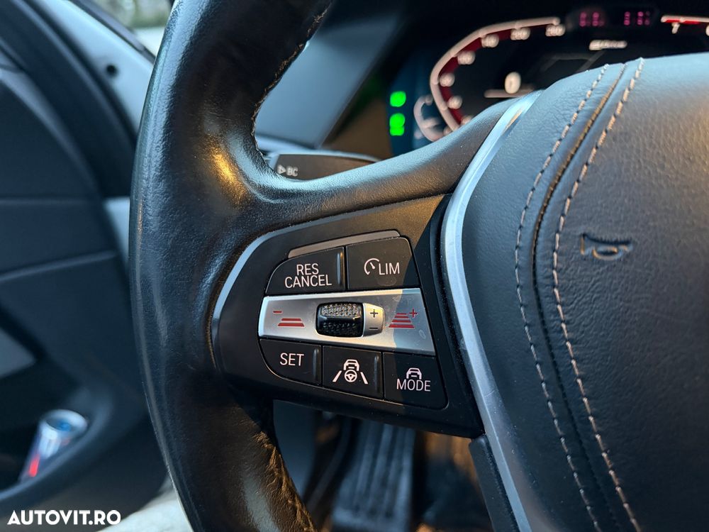 BMW X5 xDrive45e - 24