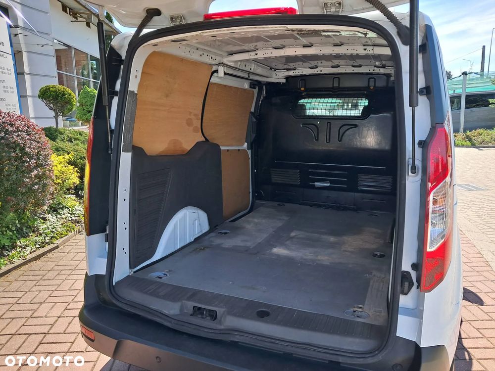 Ford Transit Connect - 25